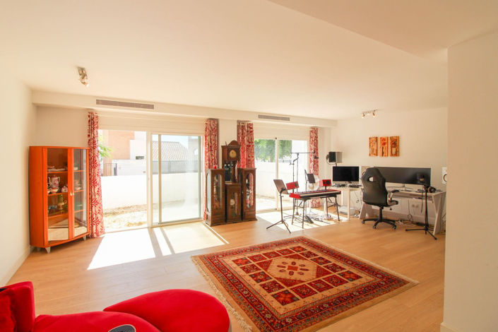 Image No.20-4 Bed Villa for sale