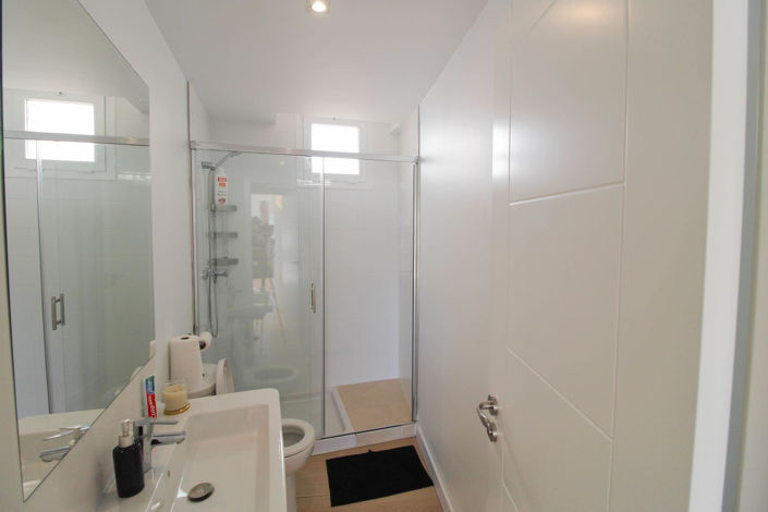 Image No.25-4 Bed Villa for sale