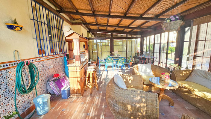Image No.6-4 Bed House for sale
