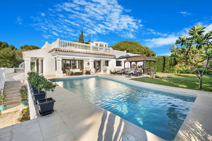 Image No.1-Villa de 4 chambres à vendre à Elviria