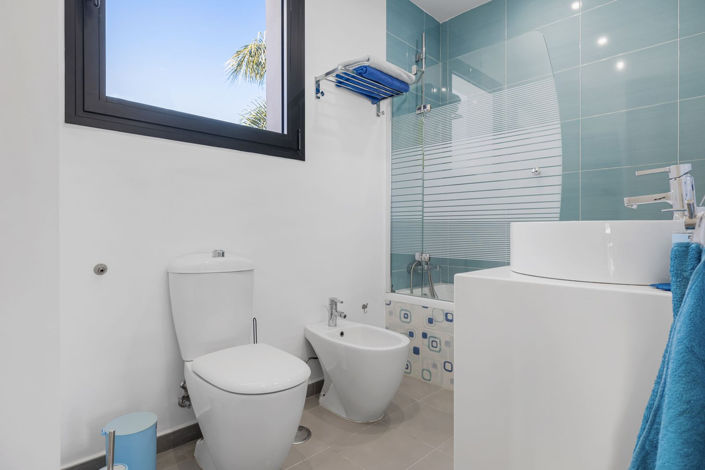 Image No.29-4 Bed Villa for sale