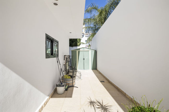 Image No.38-4 Bed Villa for sale