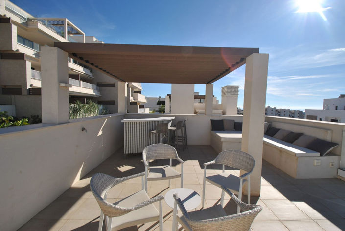 Image No.1-Villa de 4 chambres à vendre à La Cala De Mijas