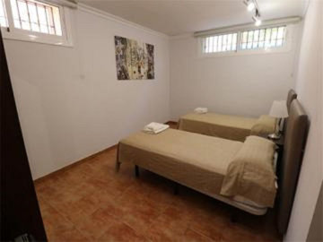 11-20939a0134ad724a8cb2a801094d15a4