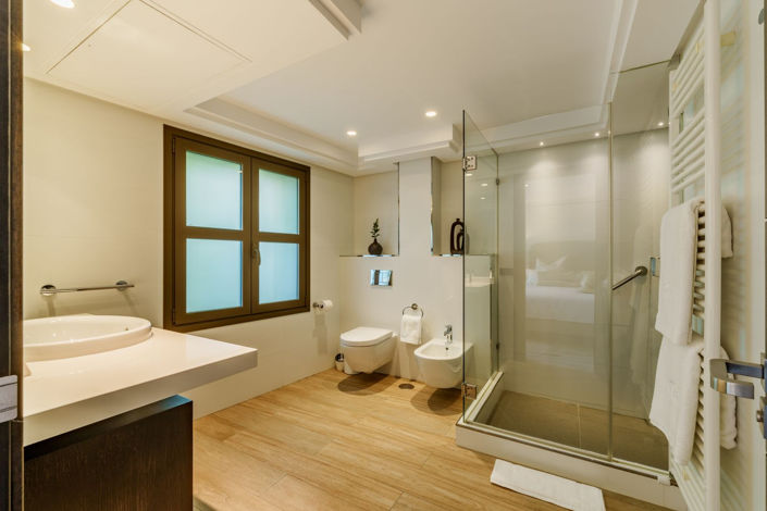 Image No.39-5 Bed Townhouse for sale