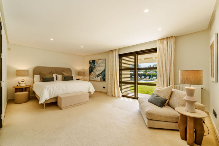 Image No.42-5 Bed Villa for sale