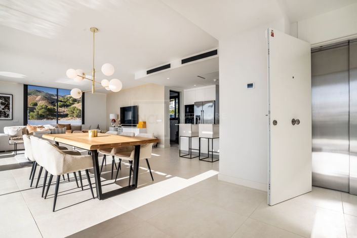 Image No.13-3 Bed Penthouse for sale