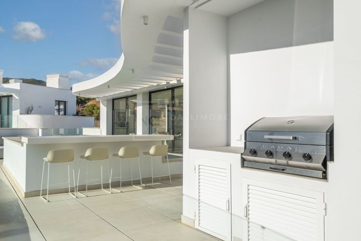 Image No.32-3 Bed Penthouse for sale