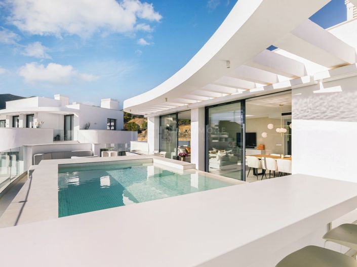 Image No.7-3 Bed Townhouse for sale