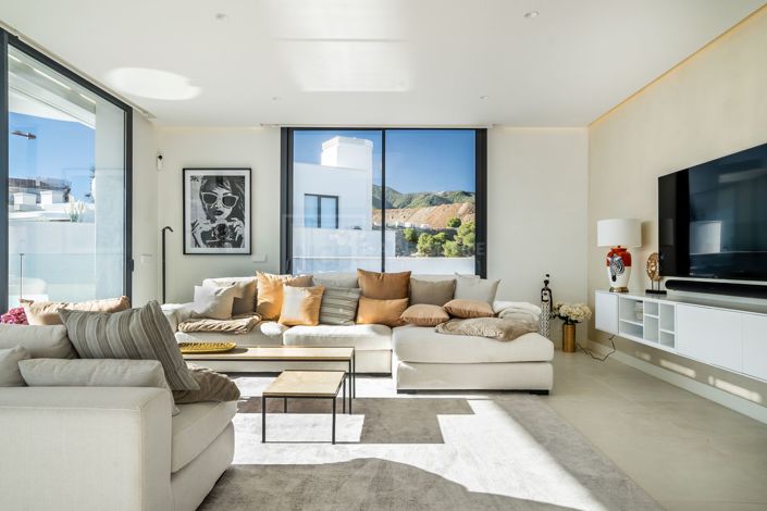 Image No.8-3 Bed Penthouse for sale