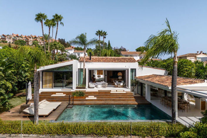 Image No.1-5 Bed Villa for sale