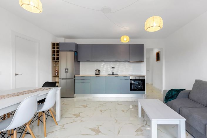 Image No.3-3 Bed Apartment for sale