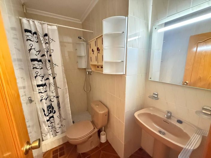 Image No.20-3 Bed Apartment for sale