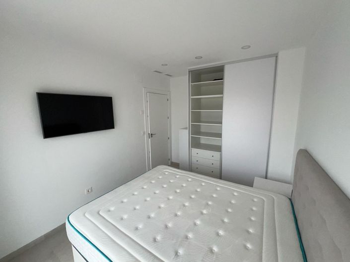 Image No.16-2 Bed Villa for sale