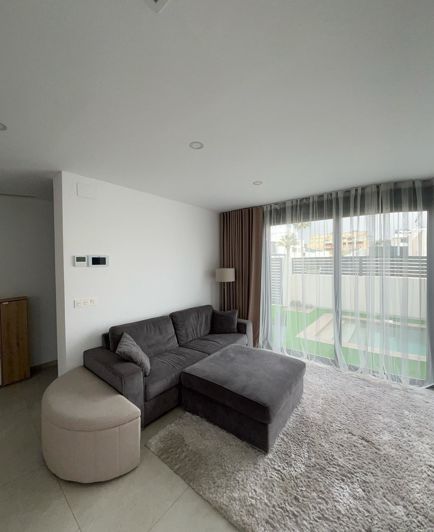 Image No.8-2 Bed Villa for sale