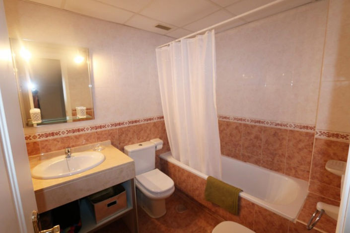 Image No.6-2 Bed Apartment for sale