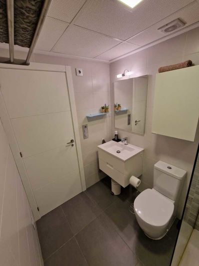 Image No.14-2 Bed Property for sale