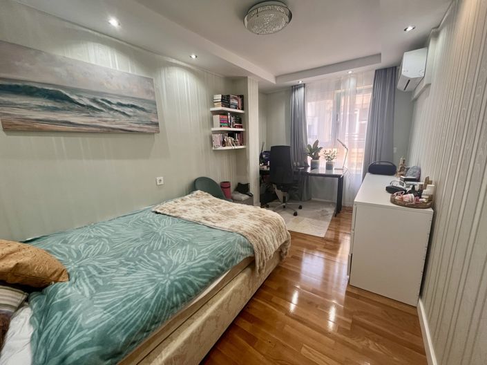 Image No.7-3 Bed Apartment for sale