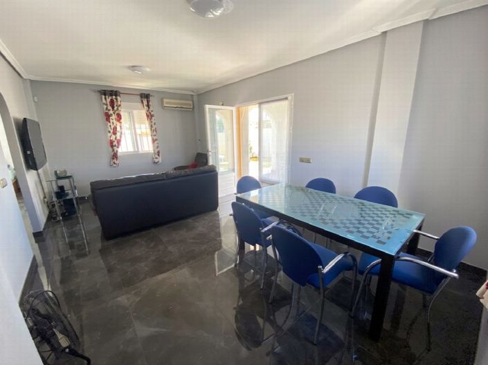 Image No.13-Propriété de 5 chambres à vendre à Orihuela