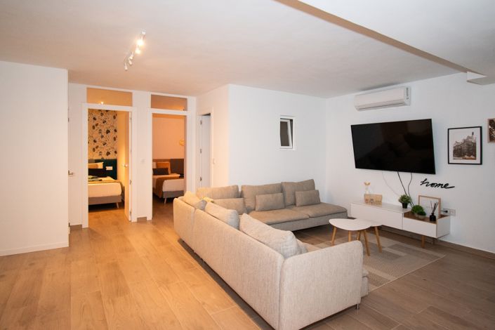 Image No.34-5 Bed Villa for sale