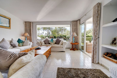 4-c23c0f86247804fa50226aecd8b0b2c8