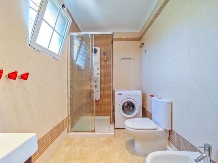 Image No.16-3 Bed Villa for sale