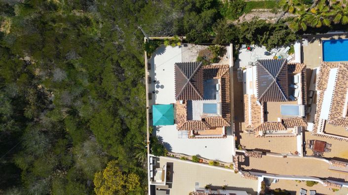 Image No.2-3 Bed Villa for sale