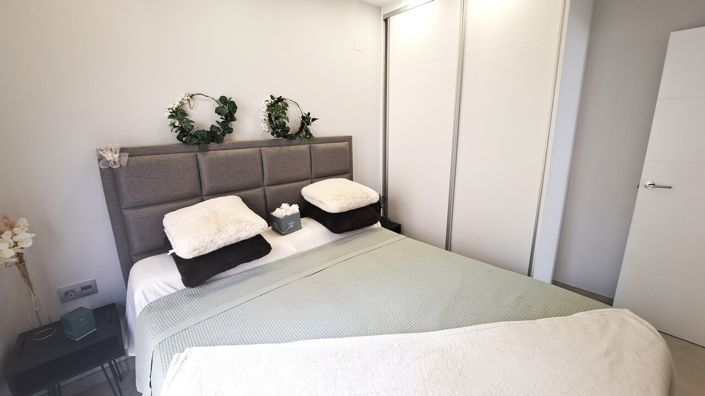 Image No.35-3 Bed Villa for sale