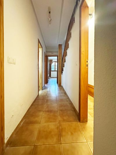 Image No.17-3 Bed Townhouse for sale