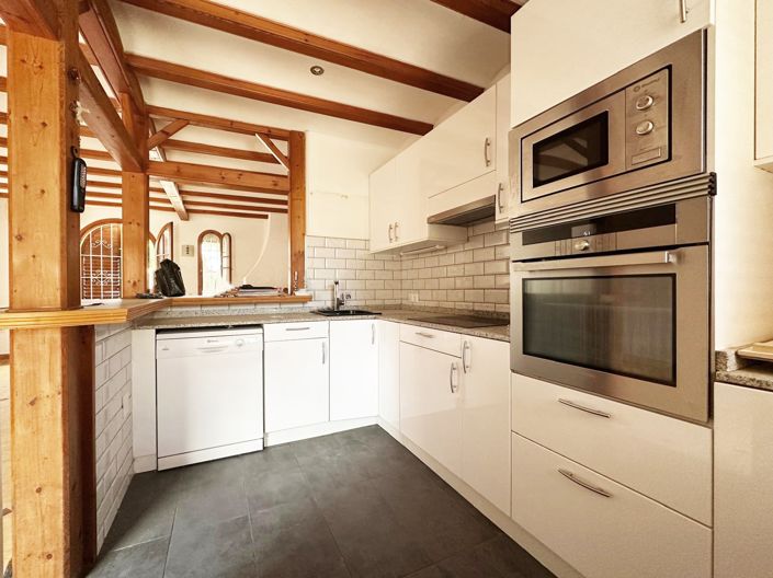 Image No.5-3 Bed Townhouse for sale