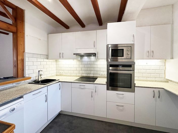 Image No.6-3 Bed Townhouse for sale