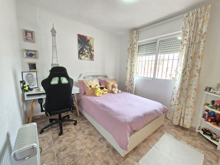 Image No.17-3 Bed Apartment for sale