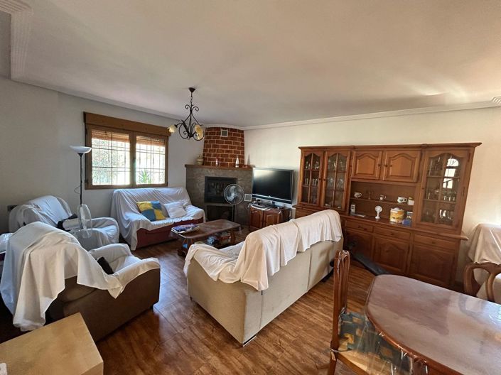 Image No.11-4 Bed Villa for sale