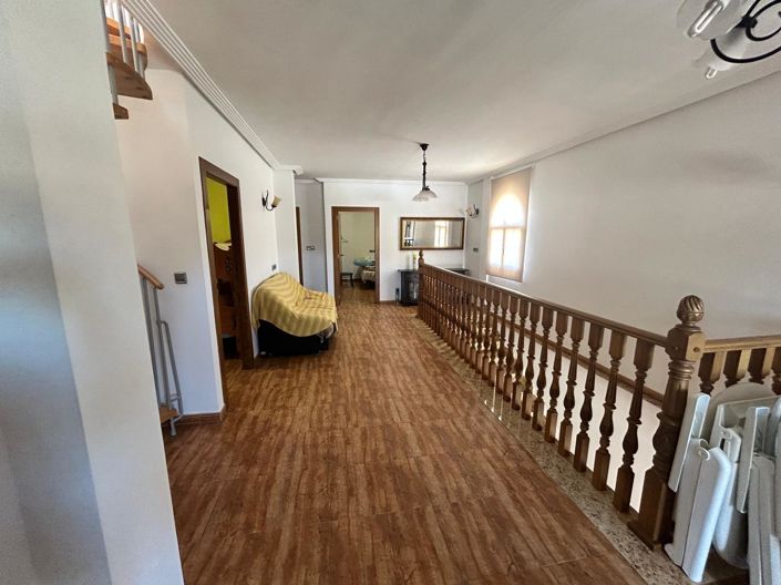 Image No.32-4 Bed Villa for sale