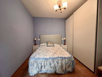 img1230xlarge