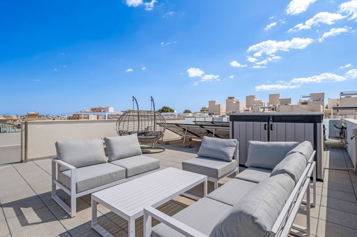 Image No.30-4 Bed Villa for sale