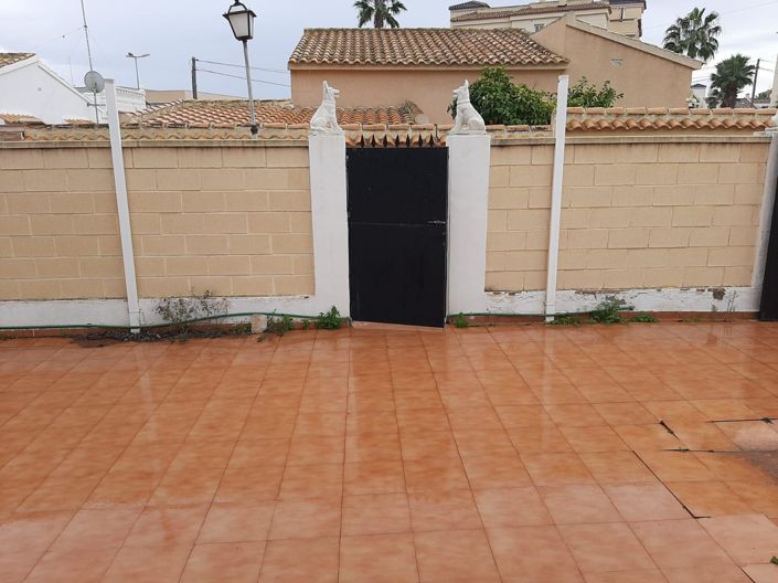 Image No.1-Villa de 3 chambres à vendre à Orihuela Costa