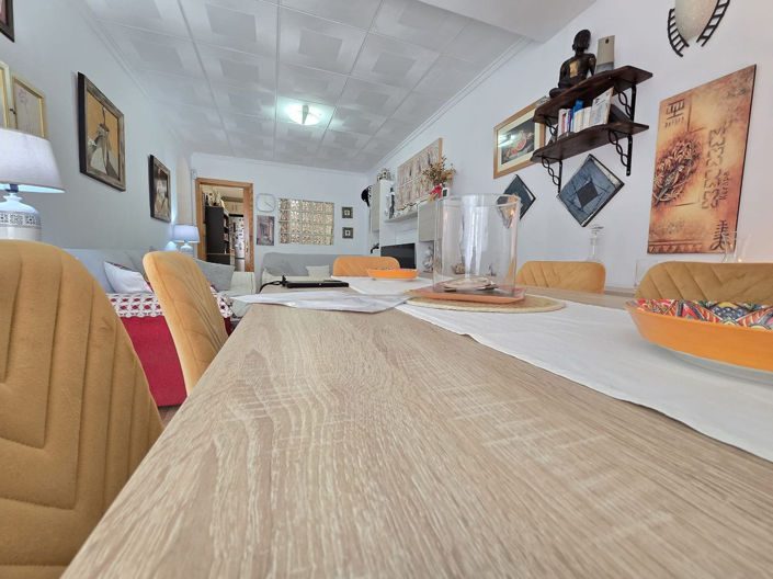 Image No.11-2 Bed House for sale