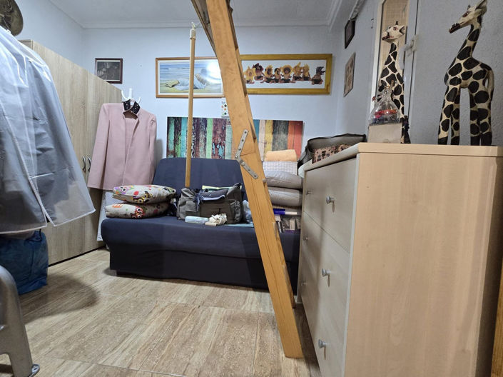 Image No.14-2 Bed House for sale