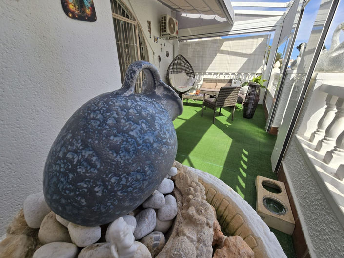 Image No.6-2 Bed House for sale