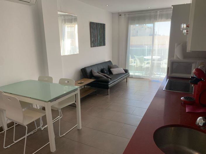 Image No.15-2 Bed House for sale