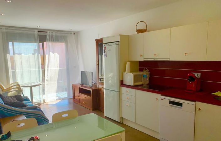 Image No.17-2 Bed House for sale