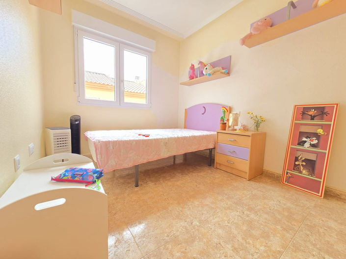 Image No.11-Maison de 3 chambres à vendre à Roldan