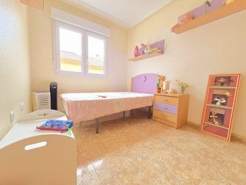 11-20939a0134ad724a8cb2a801094d15a4