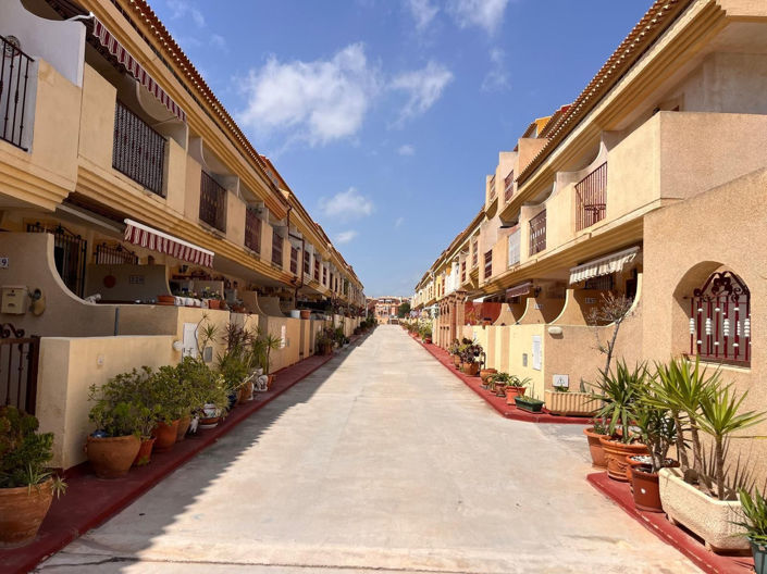 Image No.1-Maison de 3 chambres à vendre à Playa Flamenca