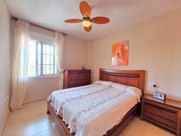1927twobedroomapartmentinmardecristal11032413