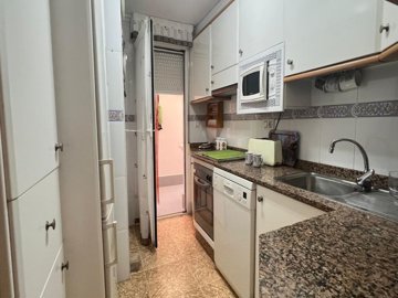 9348threebedroomapartment300mfromthebeachinis