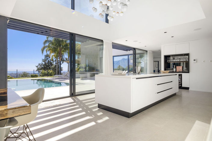 Image No.3-5 Bed Townhouse for sale
