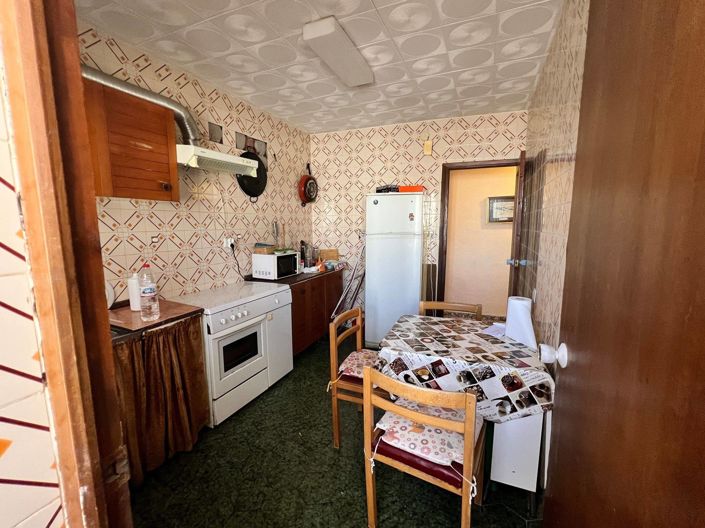 Image No.11-3 Bed Apartment for sale