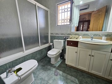 3098threebedroomtownhouseinlosalcazares210524